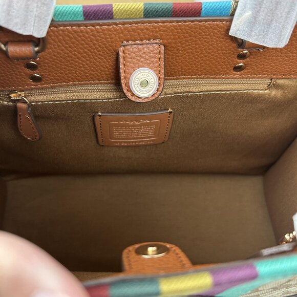 NWT Coach C5793 Dempsey Tote 40 In Signature Jacquard With Stripe And Patch - Picture 12 of 13